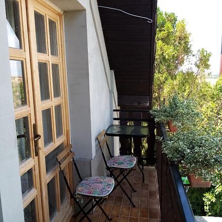 Vagabund Vendégház Etyek Exterior foto