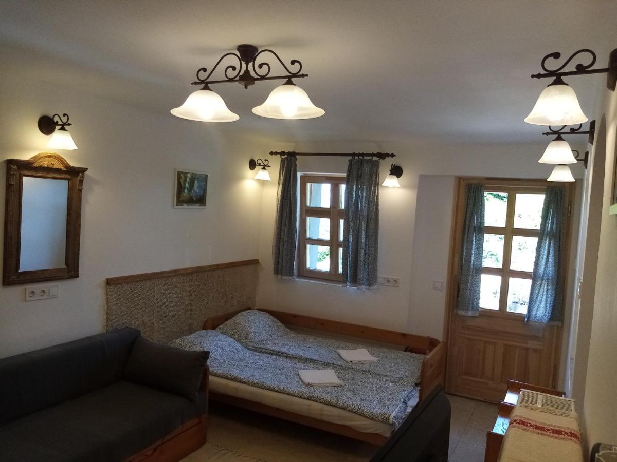 Vagabund Vendégház Etyek Exterior foto